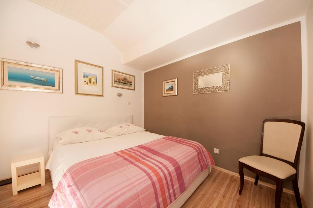 Bruno Split Centre Apartment And Room エクステリア 写真